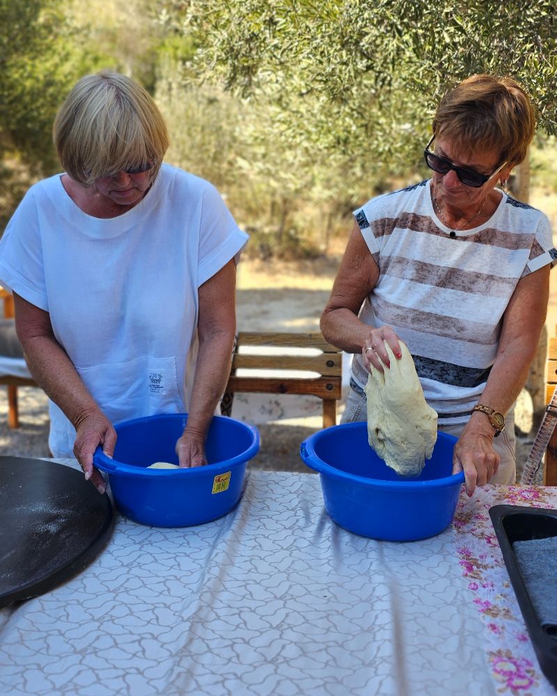 Knead & Feast